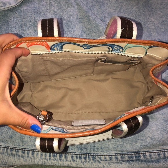 Coach Hampton Signature Scribble Pastel Bag - Picture 7 of 7